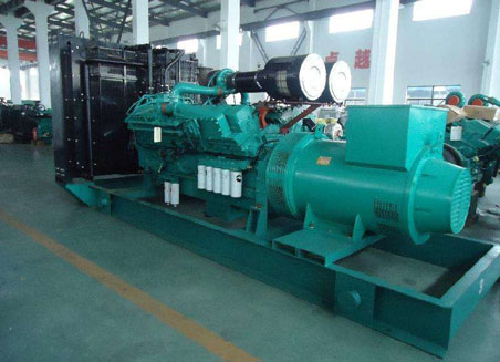 青松路街道800kw康明斯柴油发电机组图片 青松路街道800kw康明斯柴油发电机组图片